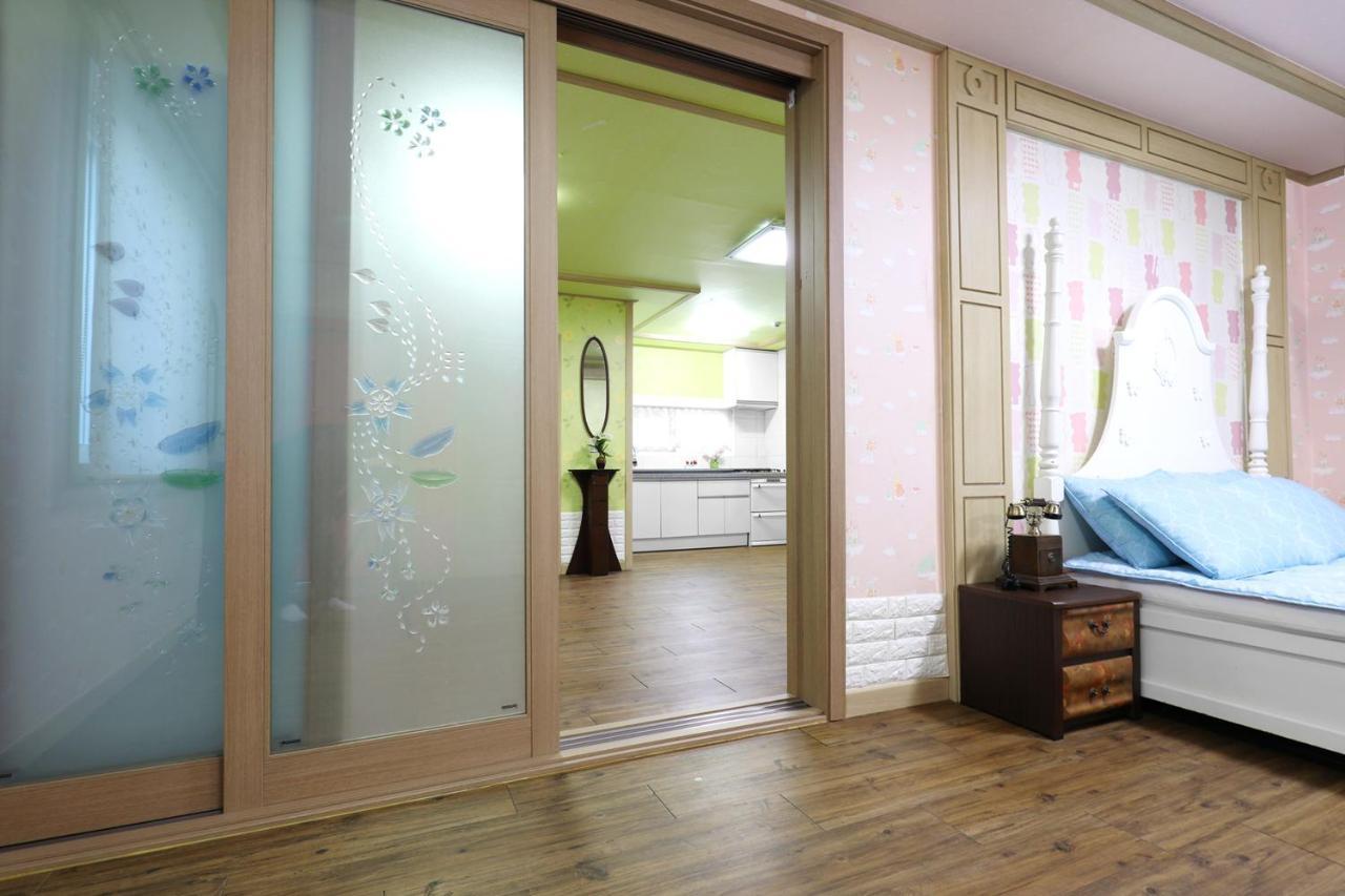 Yeowoogneul Pension Chuncheon Exterior photo